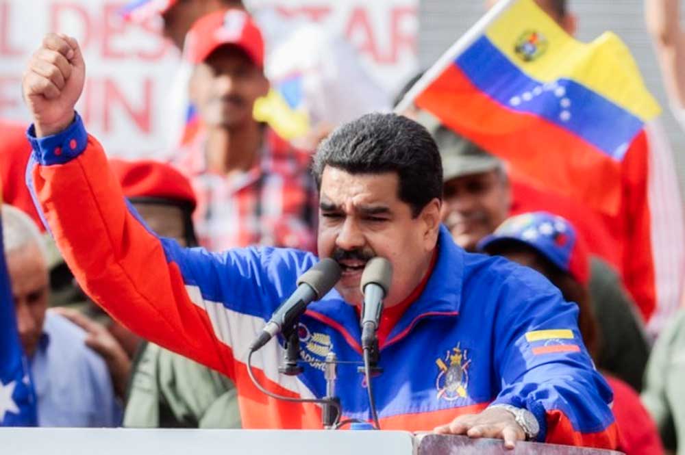 Maduro am Rednerpult